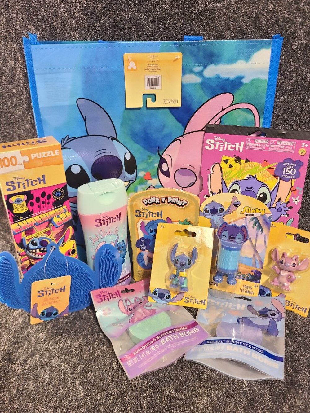 Disney Lilo & Stitch 11 piece gift set- Brand new